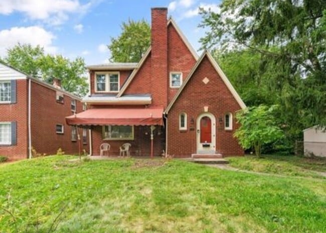 Building Photo - 4224 Chester Dr