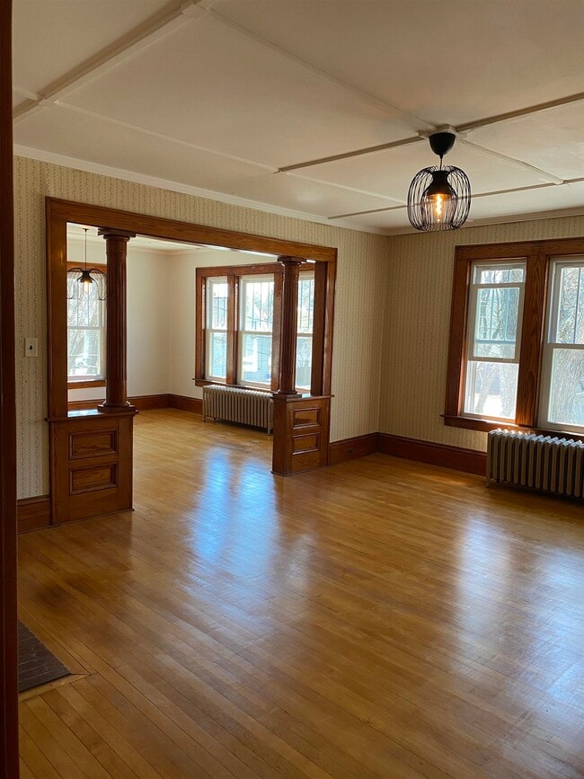 Building Photo - 4 Holt St