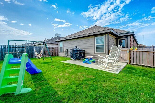 Building Photo - 26022 Steele Flower Dr