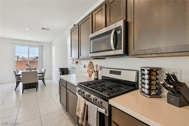 Building Photo - 4111 Rancho Crossing St