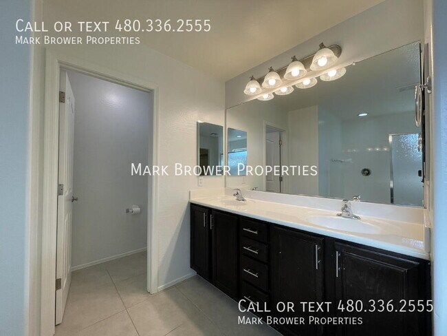Building Photo - 2226 E Brigadier Dr