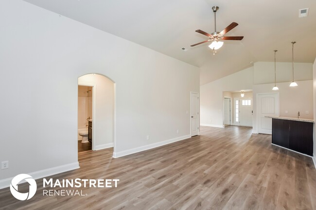Building Photo - 103 BrookLawn Dr