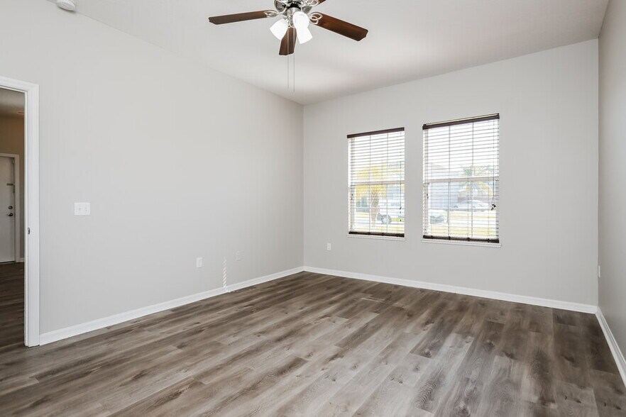 Building Photo - 3766 Fieldstone Cir