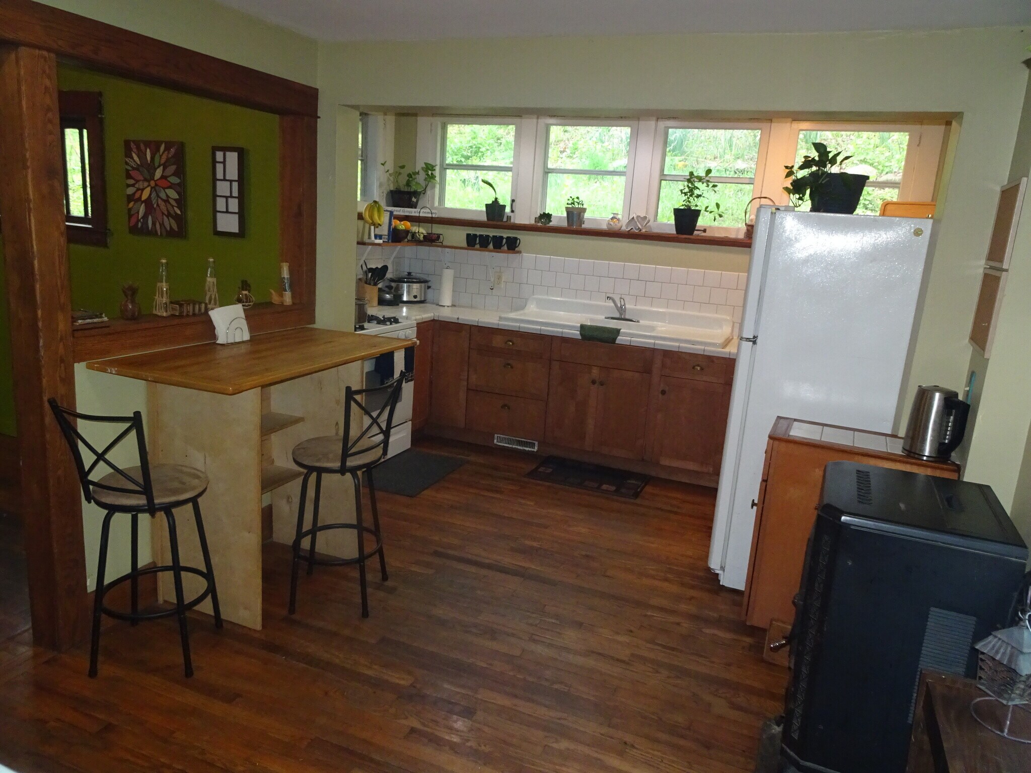 Building Photo - 718 Cliff St