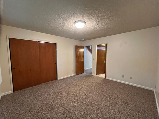 Building Photo - 375 Los Osos Valley Rd