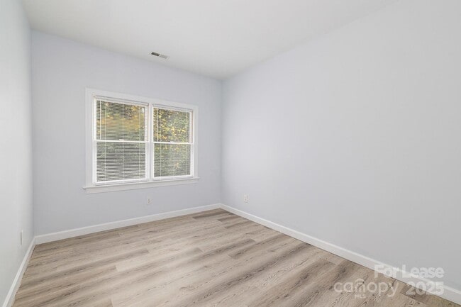 Building Photo - 5238 Downing Creek Dr