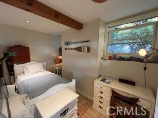 Building Photo - 845 Temple Hills Dr