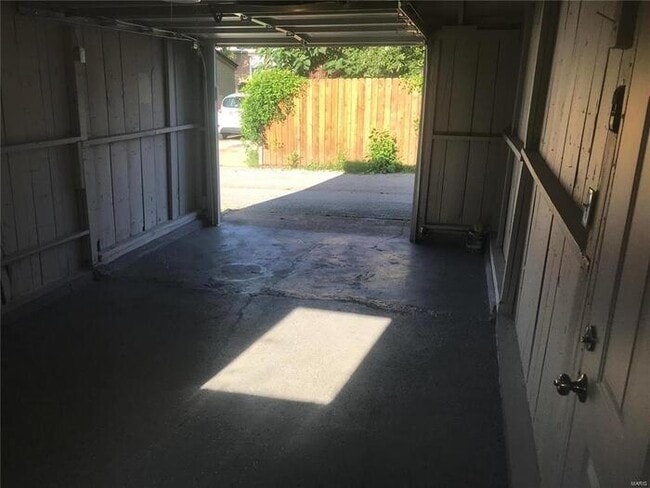 Building Photo - Fantastic 2bd/1ba home! Let yourself in!