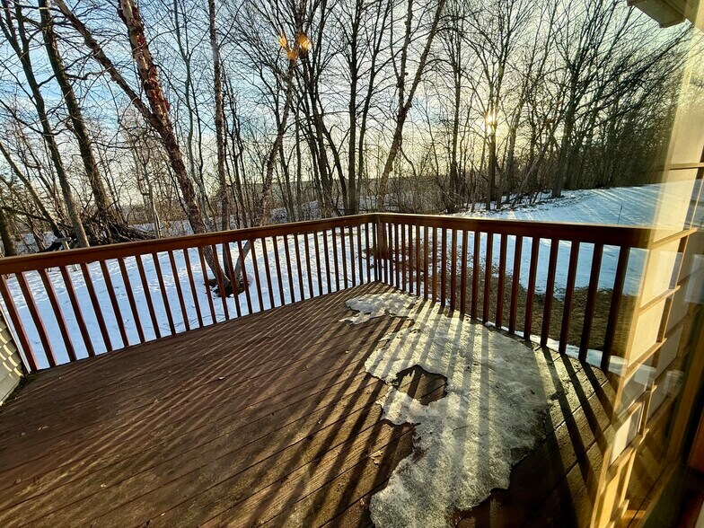 Building Photo - 176 Pheasant Ridge Dr