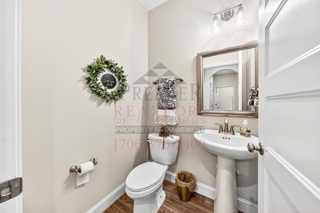 Building Photo - 6897 Omaha Dr