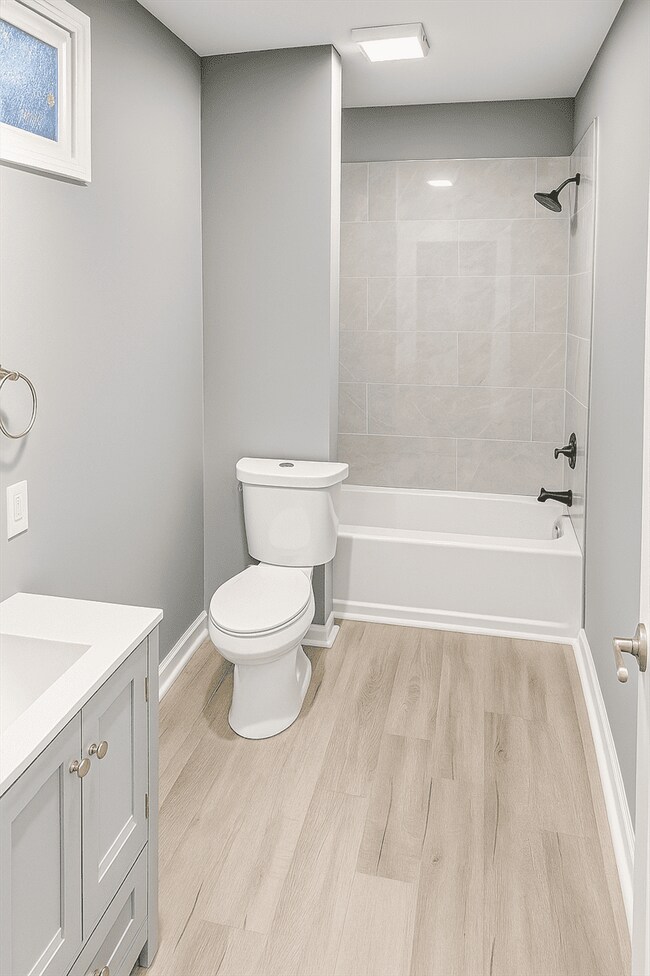 Building Photo - 5138 Globe Ave