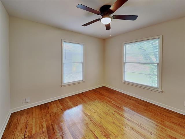 Building Photo - 412 Harrison Ln