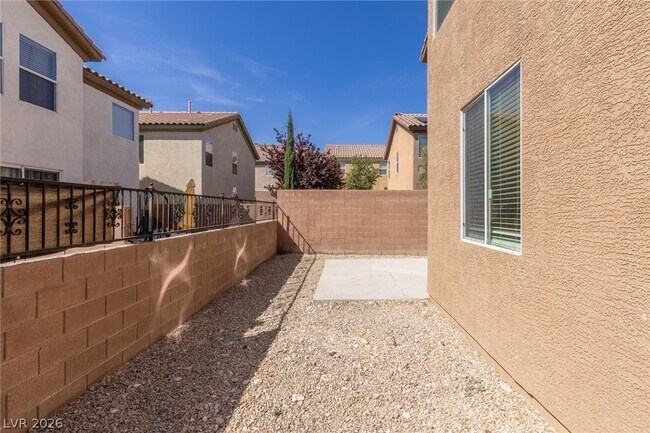 Building Photo - 719 Quayside Ct