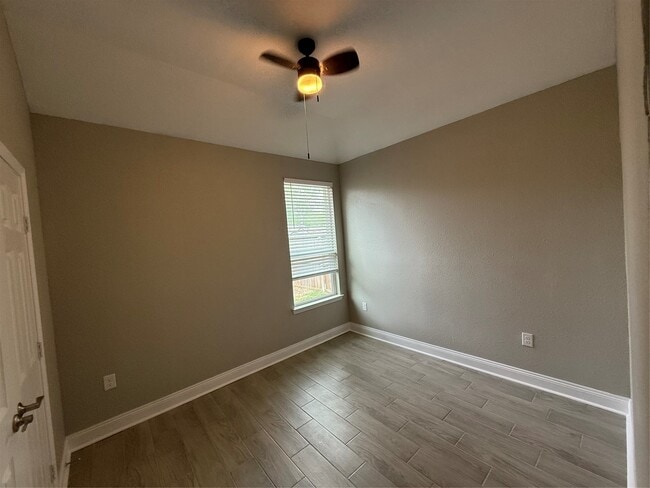 Building Photo - 4427 17th St