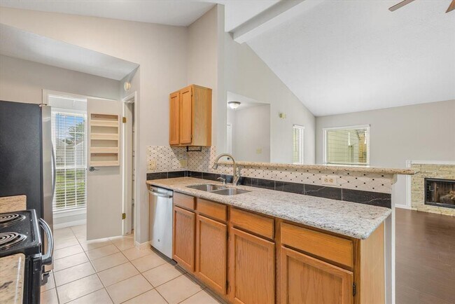 Building Photo - 16806 Doverwood Way