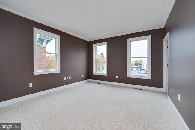 Building Photo - 1020 Penn St