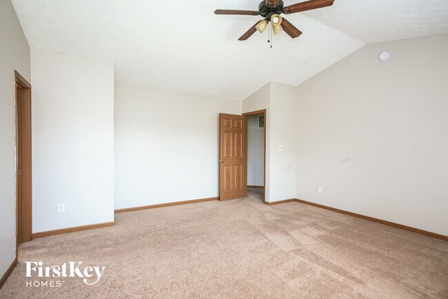 Building Photo - 10087 Palmaire Pl