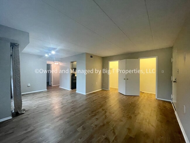 Primary Photo - 1 bd 1ba in Leesburg, VA overlooking golf ...
