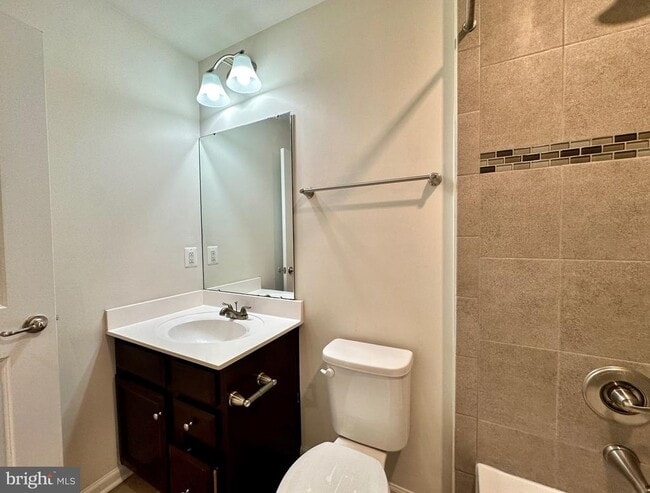 Building Photo - 13727 Endeavour Dr