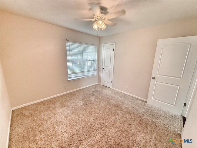 Building Photo - 1541 Cologne Dr