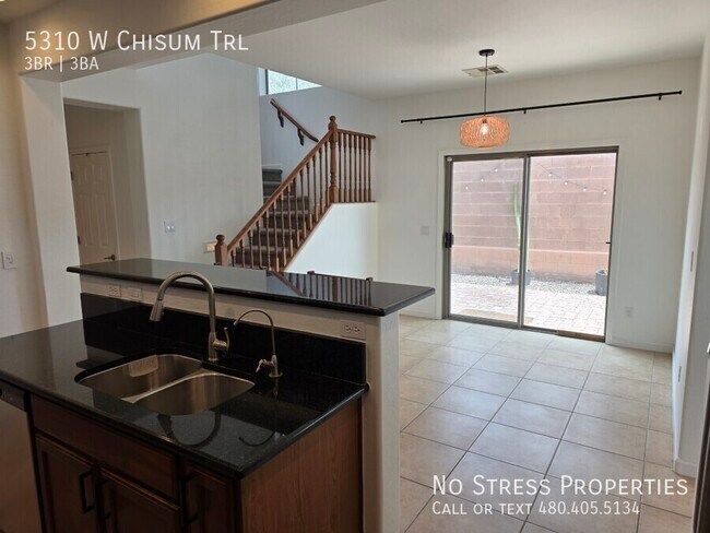 Building Photo - 5310 W Chisum Trail