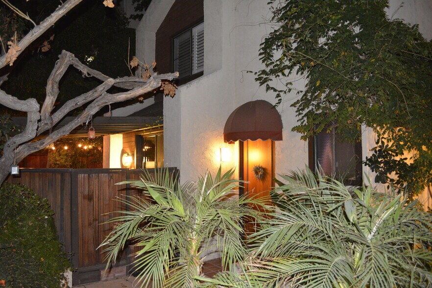 Building Photo - 1244 Valley View Rd