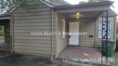 Building Photo - 1612 Lyndle Rd