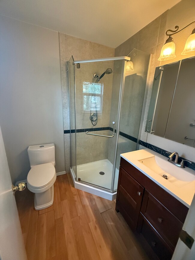 Building Photo - 9525 Aspen Grove Way