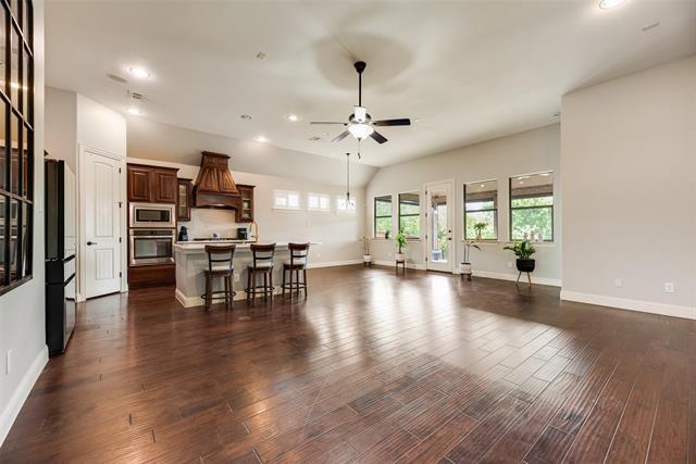 Building Photo - 2112 Benjamin Creek Dr
