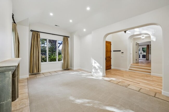 Building Photo - 7BR / 6BA Los Altos Home with Elevator, 3-Car Garage & EV Charging