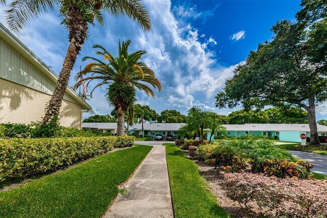 Building Photo - 2465 Northside Dr