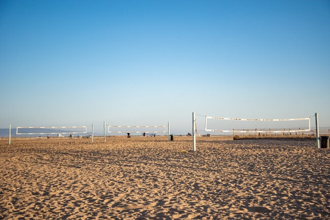 Building Photo - 12 Westwind St