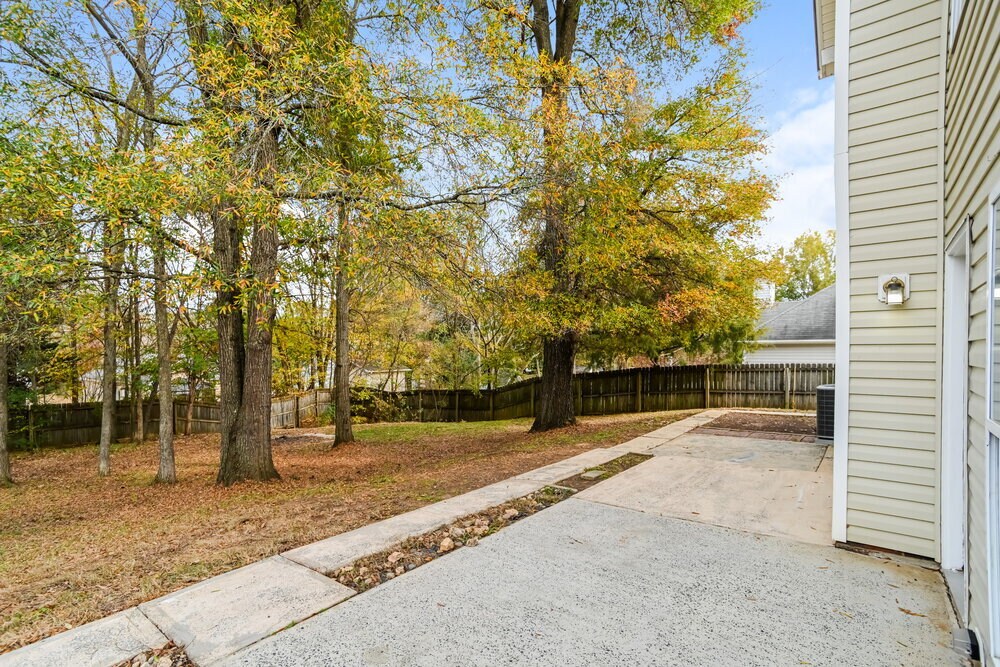 Building Photo - 14133 Southbridge Forest Dr