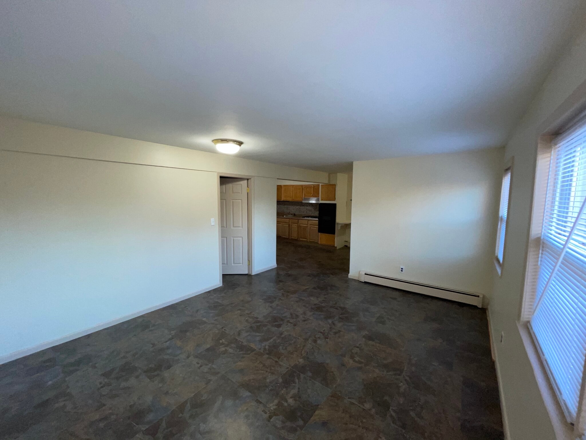 Building Photo - 11 Munn Pl