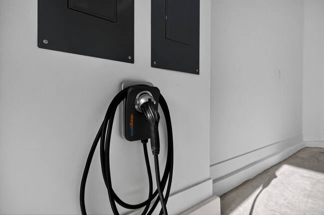 Building Photo - 9361 Sunflower Mdw Rd