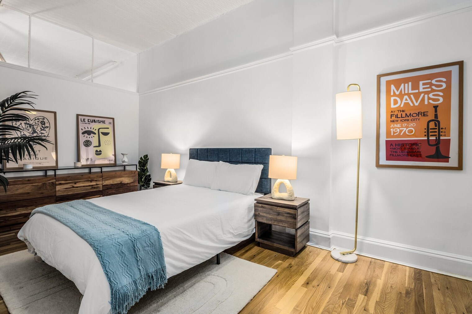 Building Photo - 508 Broadway-SI ID1035001P