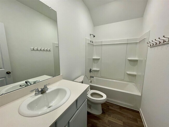 Building Photo - 17202 Coppice Oak Dr