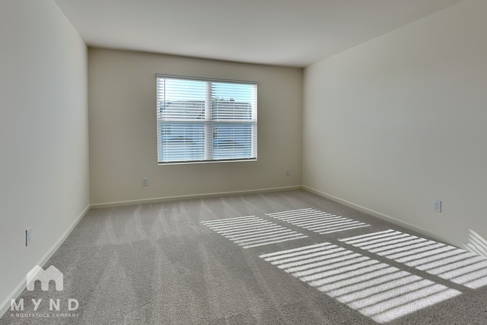 Building Photo - 3040 Fulong Dr