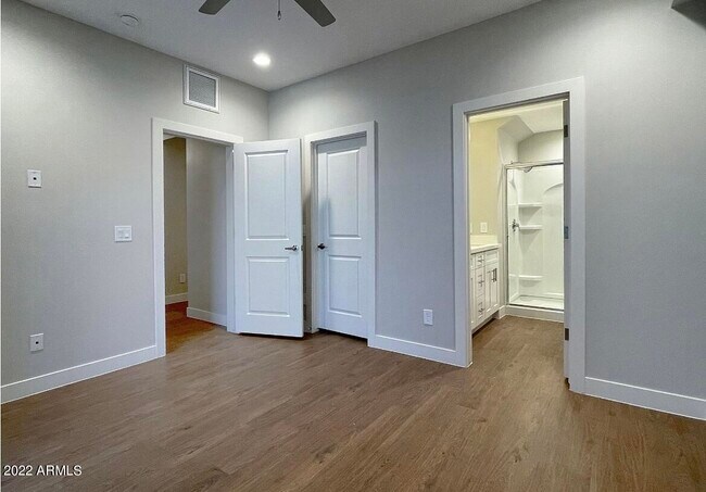 Building Photo - 6060 E Baseline Rd