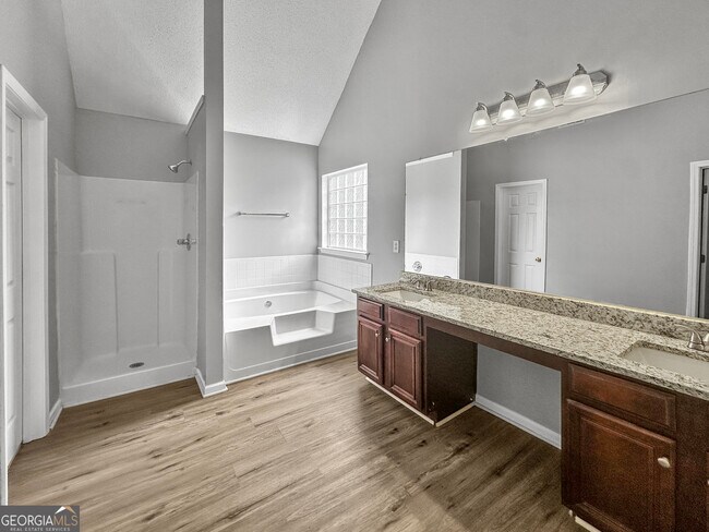 Building Photo - 2053 Reflective Waters Rd