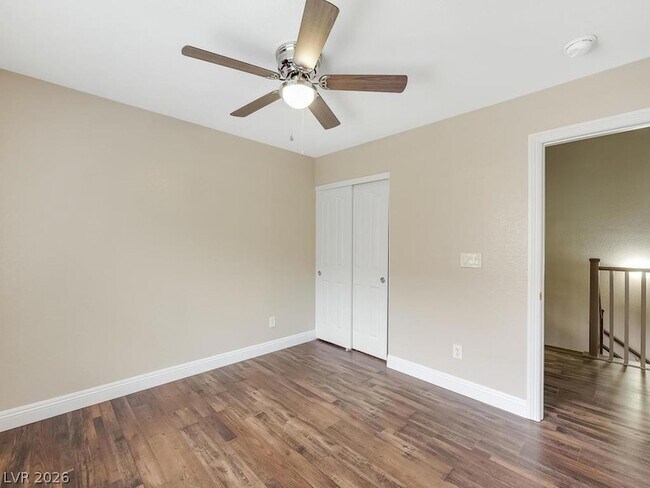 Building Photo - 10653 Petricola St