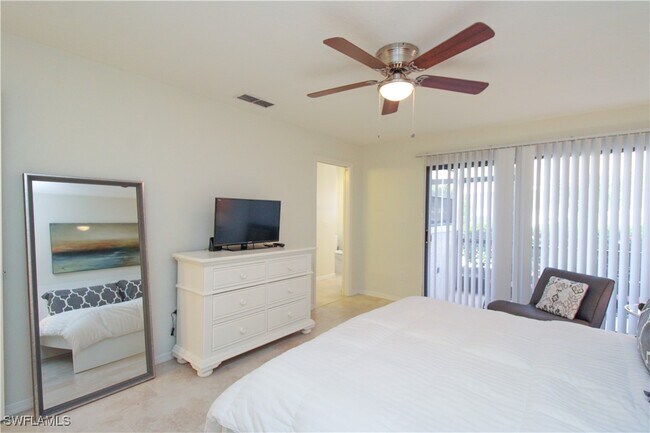 Building Photo - 60 Emerald Woods Dr