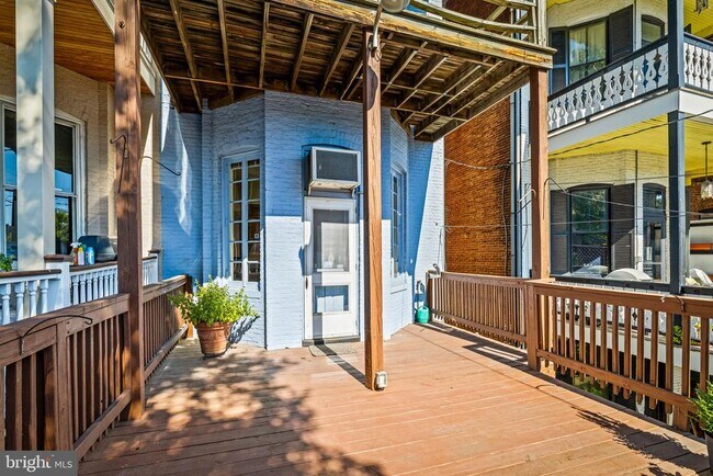 Building Photo - 2444 Eutaw Pl