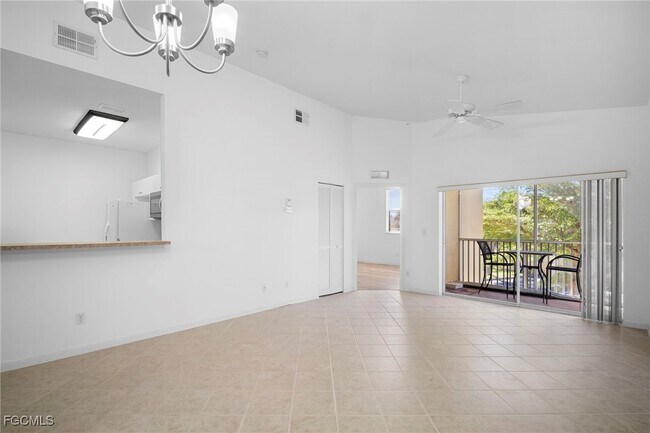 Building Photo - 4241 Bellasol Cir