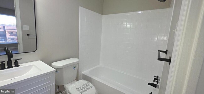 Building Photo - 3114 Banneker Dr NE