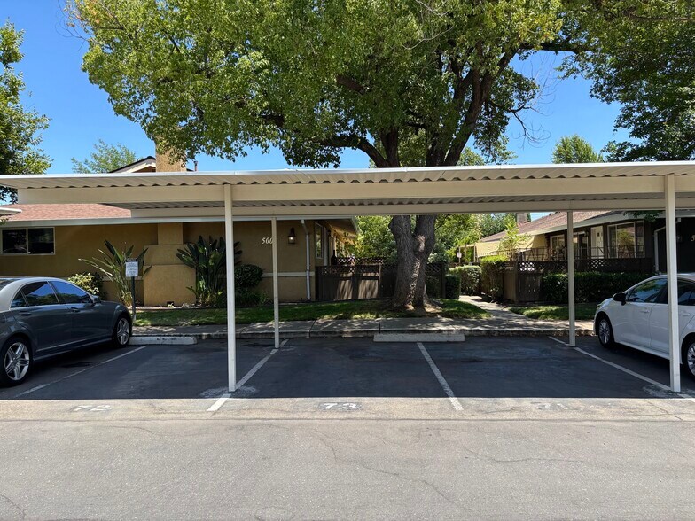 Building Photo - 5008 Bremner Way