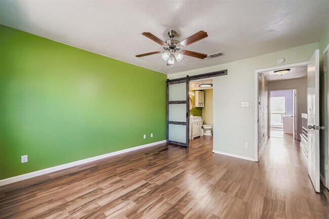 Building Photo - 2018 W Rundberg Ln