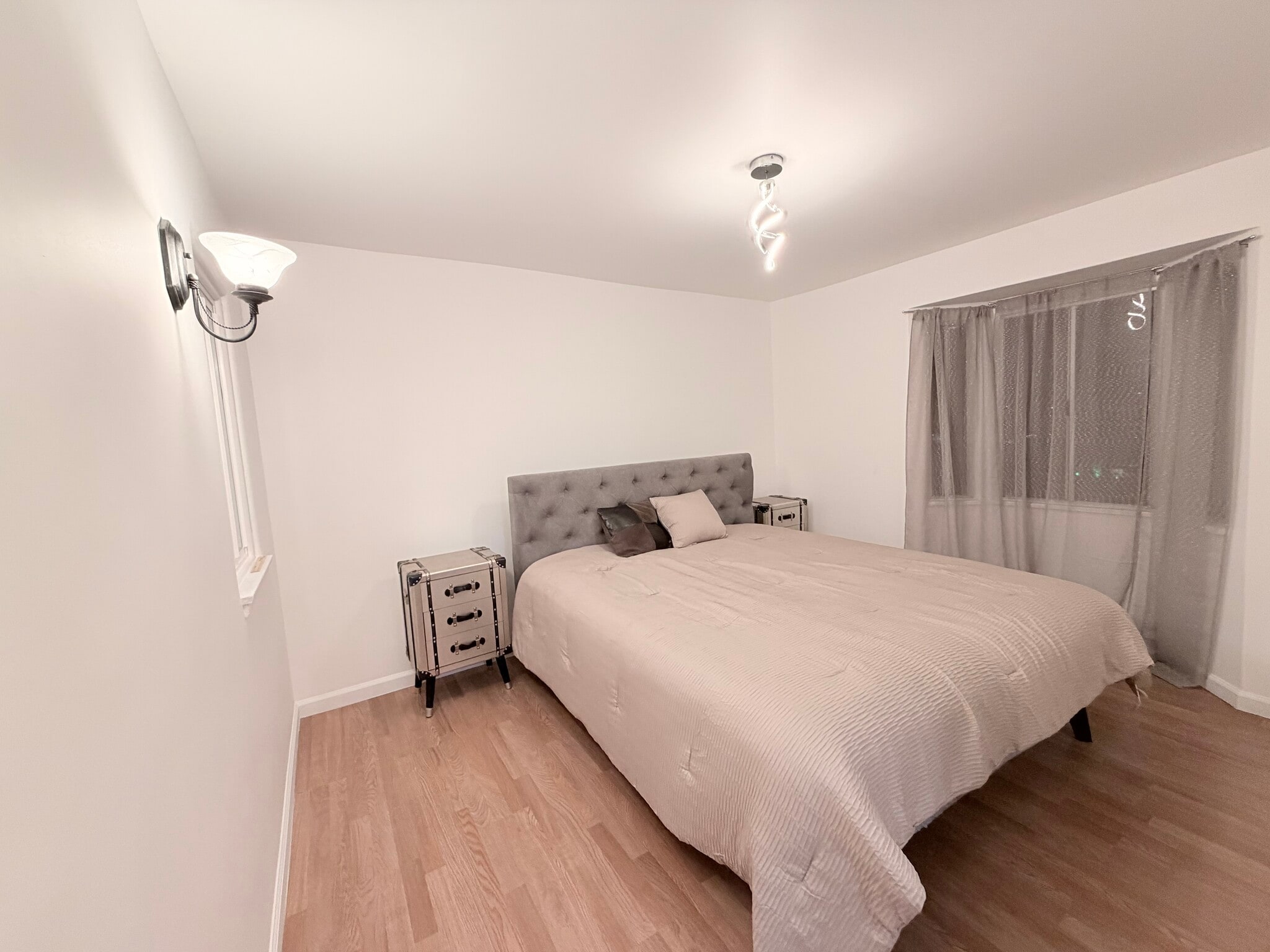 Building Photo - 1745 College View Pl