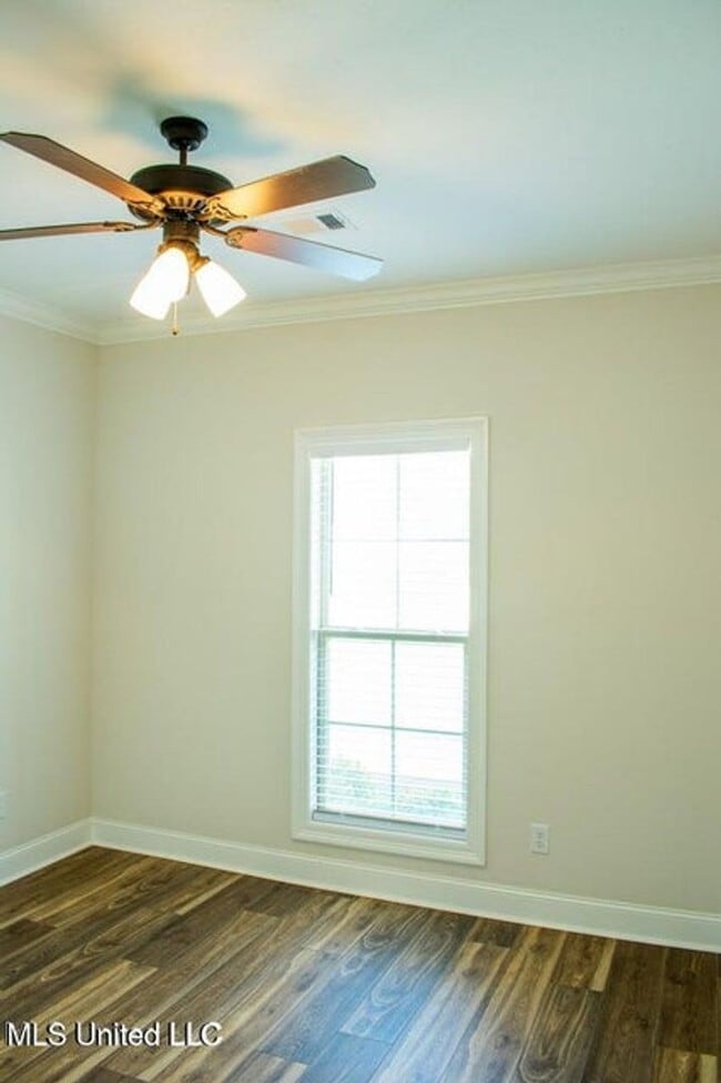 Building Photo - 3 Bed/2 Bath Home in Woodscope of Oakfield
