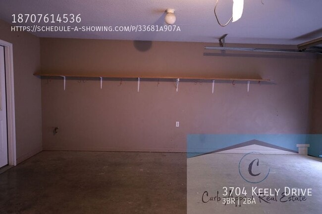 Building Photo - 3704 Keely Dr